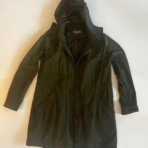 Uniqlo heavier weight water resistant coat
